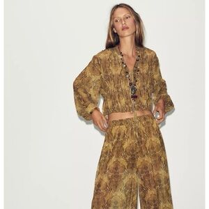 Zara BNWT Brown Patterned Blouse